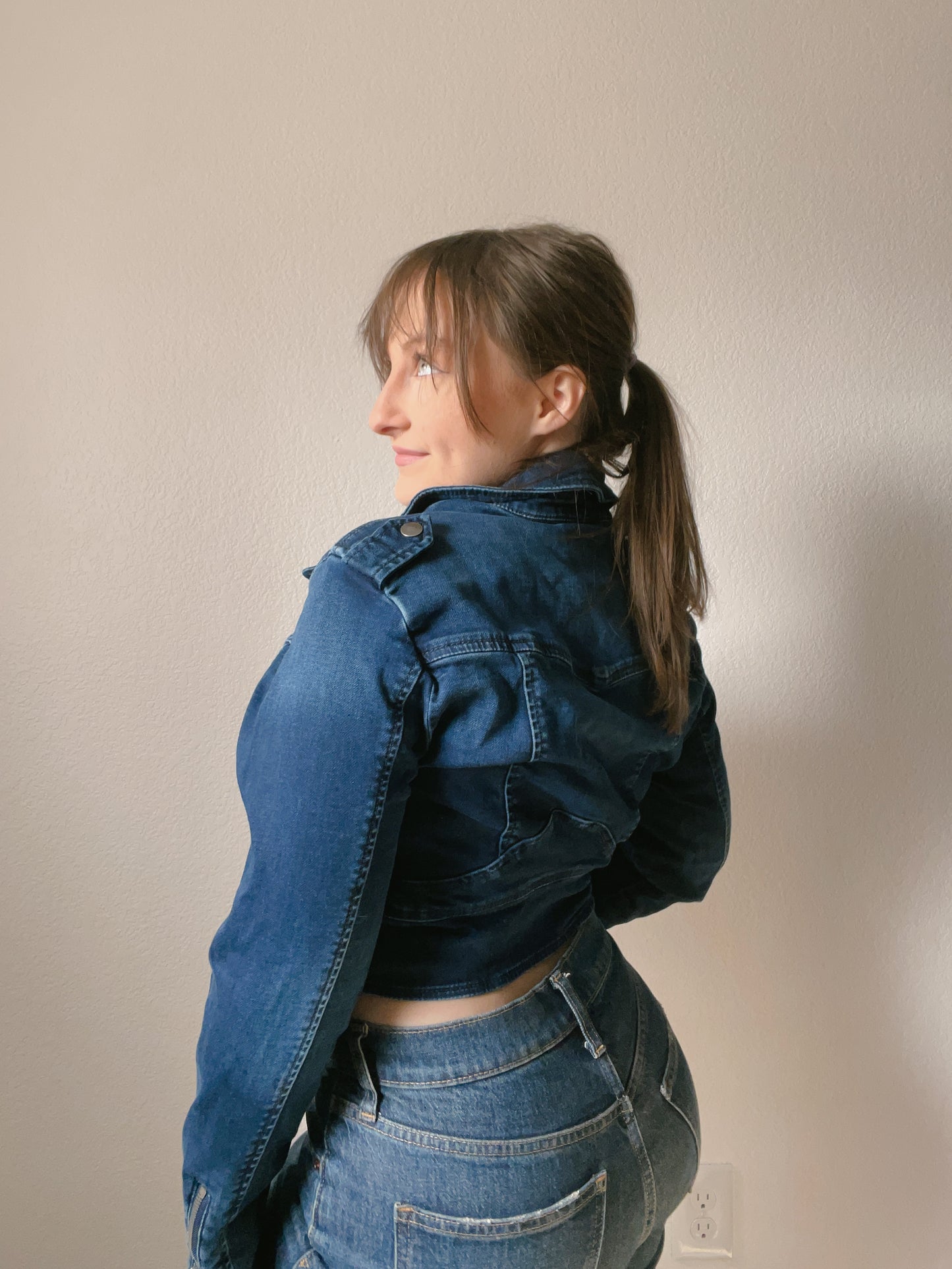 Dark Wash Cropped Denim Jacket