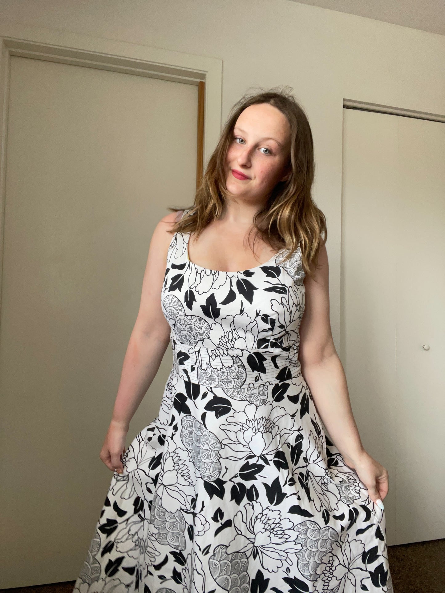 Donna Ricco B&W Floral Dress | From the Rack | Grace Thrifts