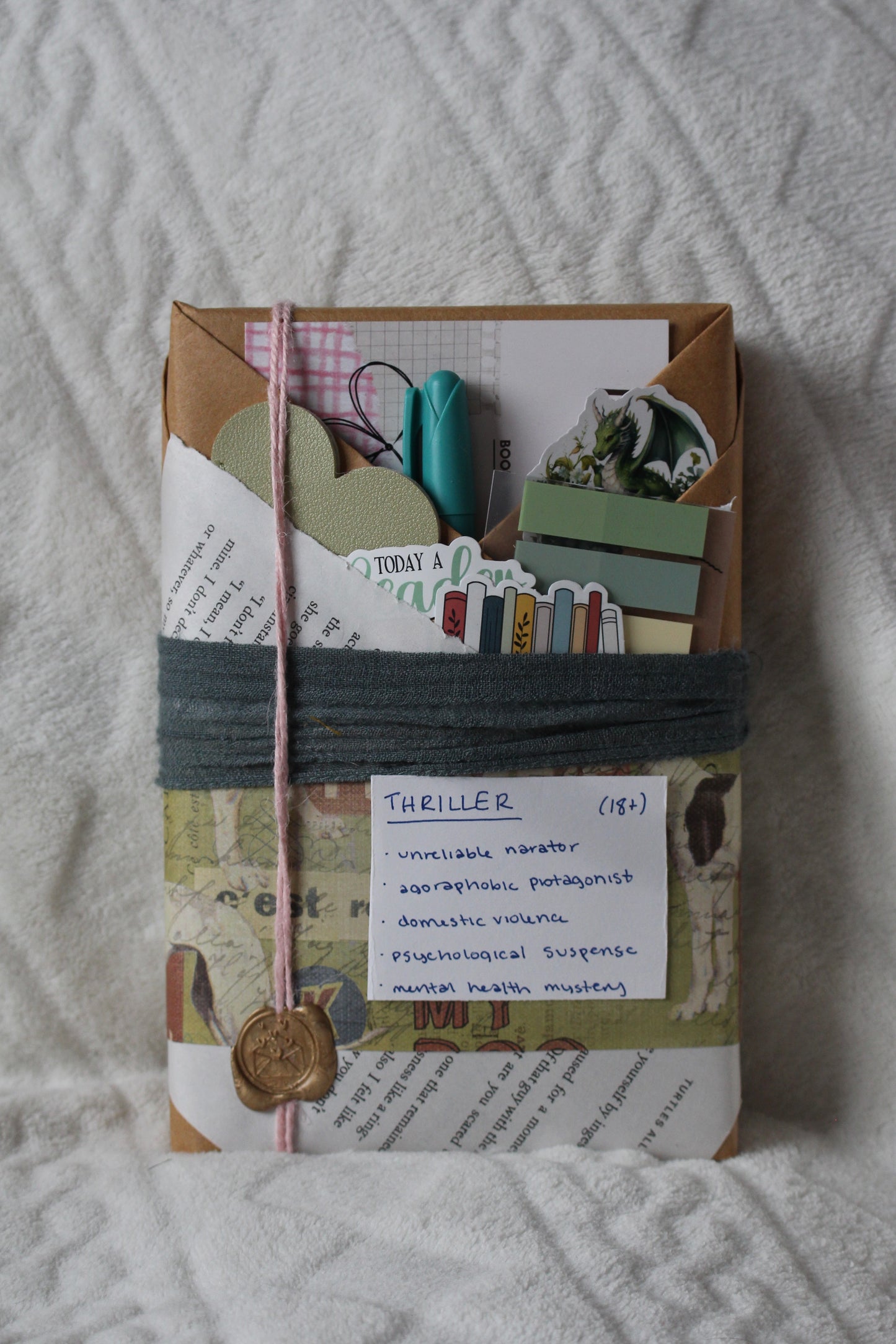Thriller #7 - Blind Date with a Book