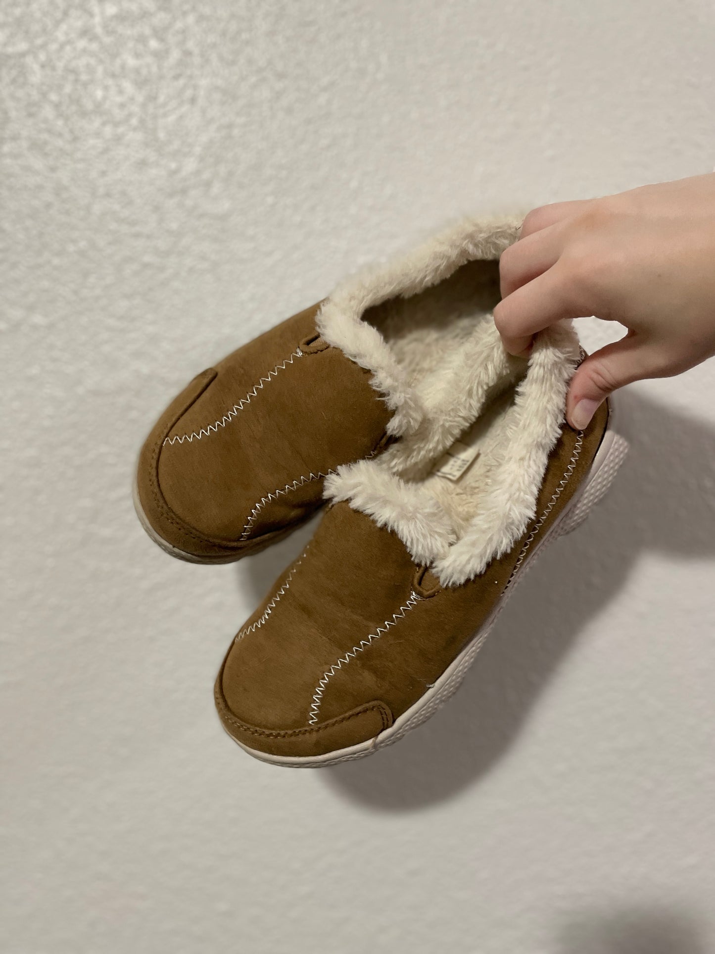 Brown Fuzzy Lined Slip On Sandals | From the Rack | Curated Secondhand Styles | Grace Thrifts | Wasilla, AK