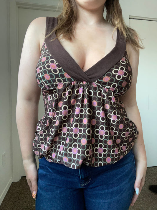 Trippy Daisy Tank Top | From the Rack | Grace Thrifts