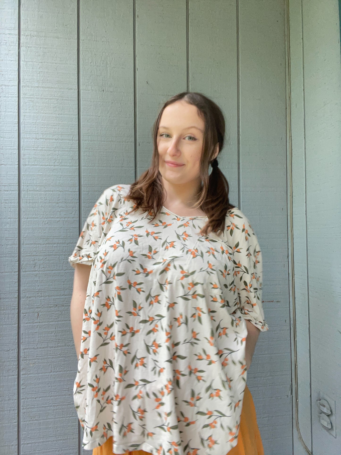 Orange Blossom Tee | From the Rack | Grace Thrifts