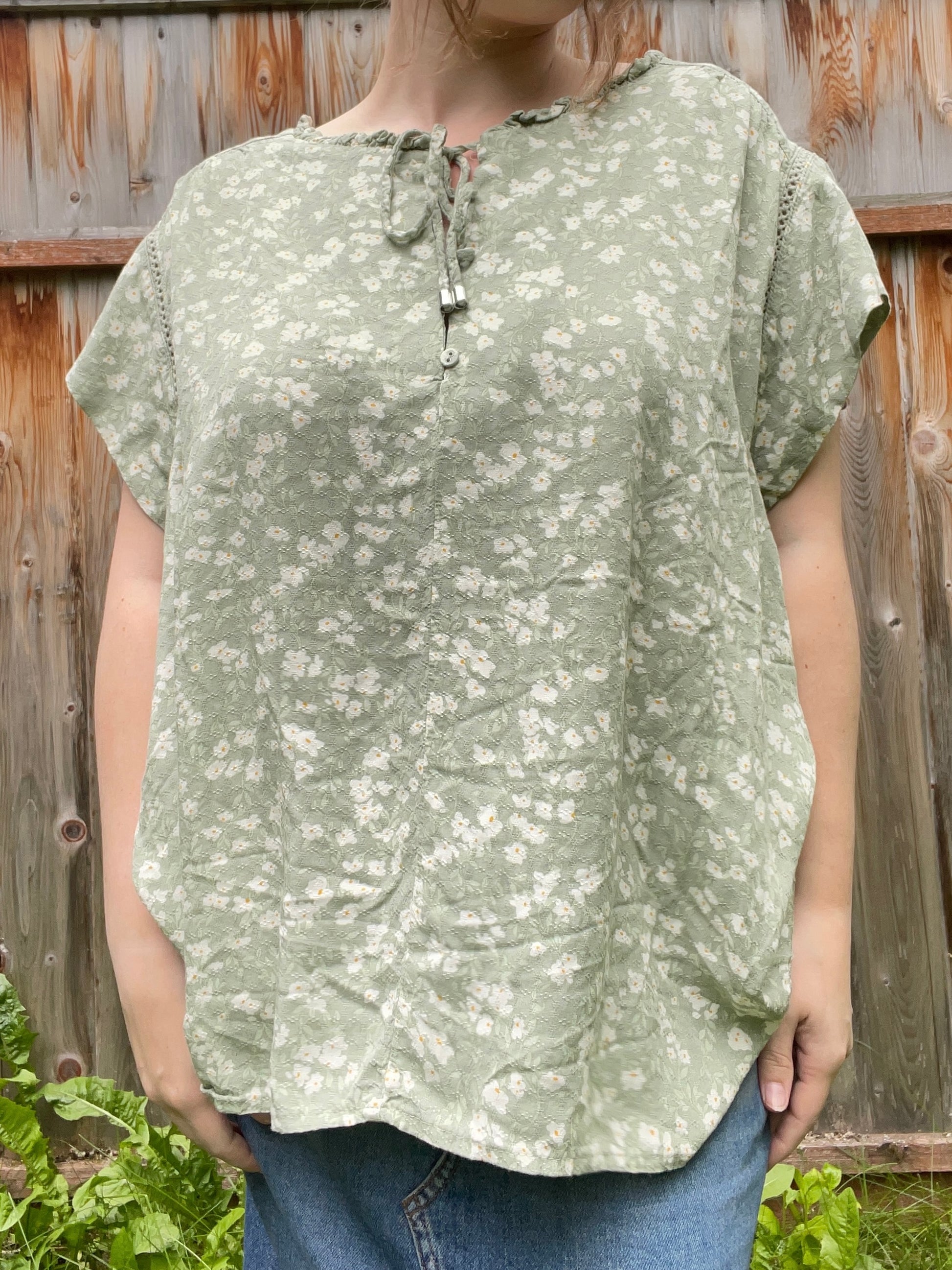 Sage Floral Button Up Blouse | From the Rack | Grace Thrifts