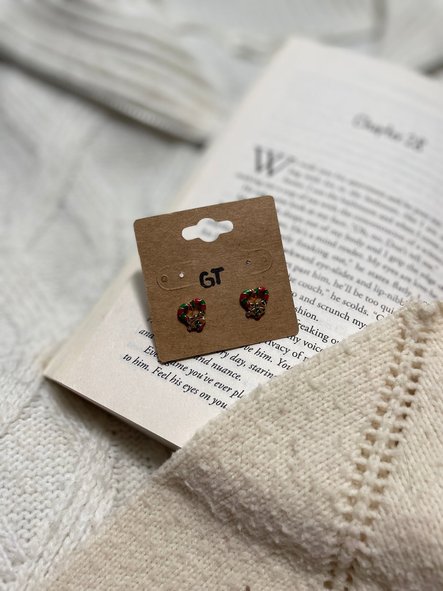 Christmas Heart Stud Earrings | From the Rack | Grace Thrifts