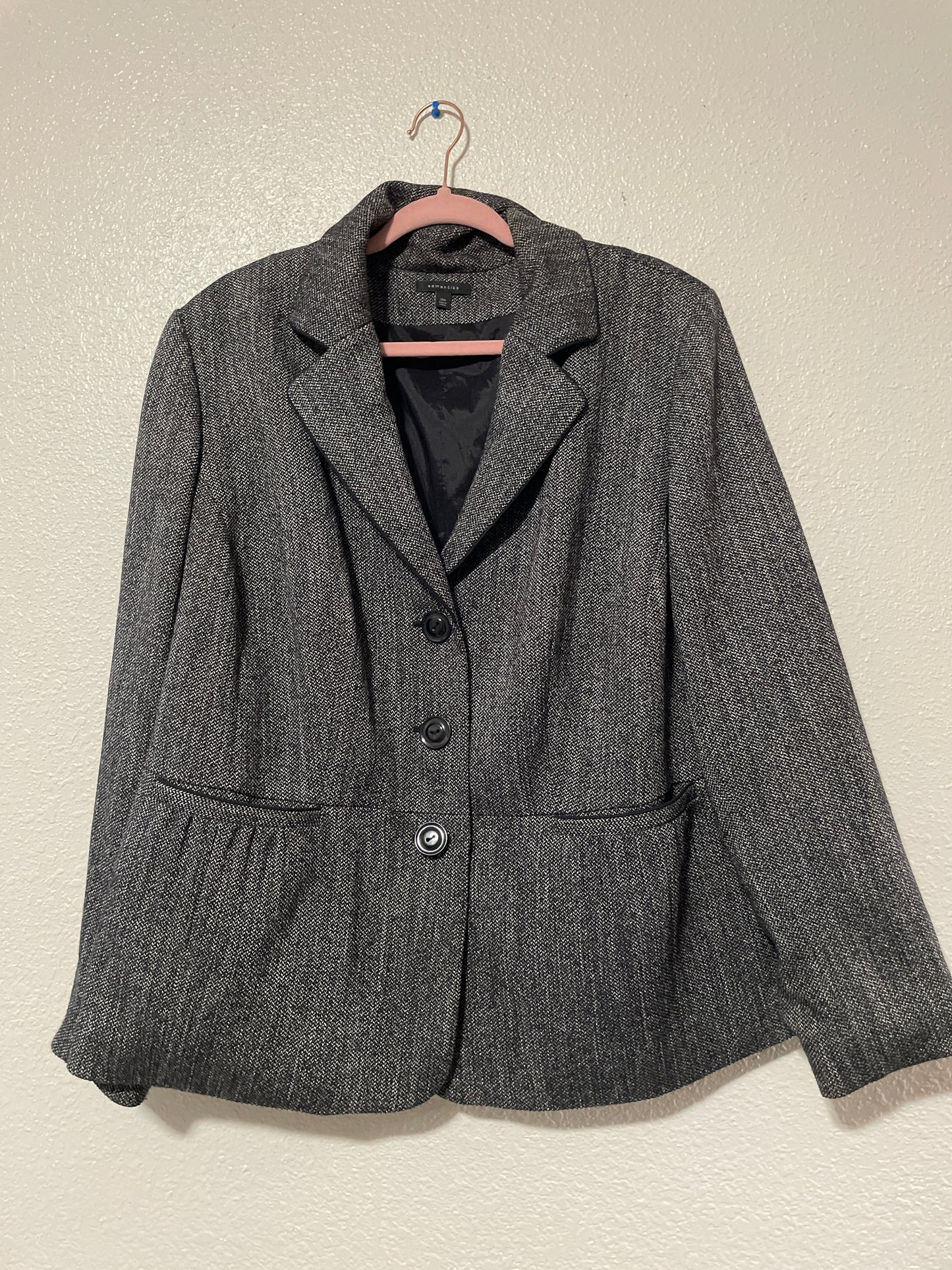 Dark Grey Winter Blazer Coat | From the Rack | Grace Thrifts | Curated Secondhand Styles | Wasilla, AK