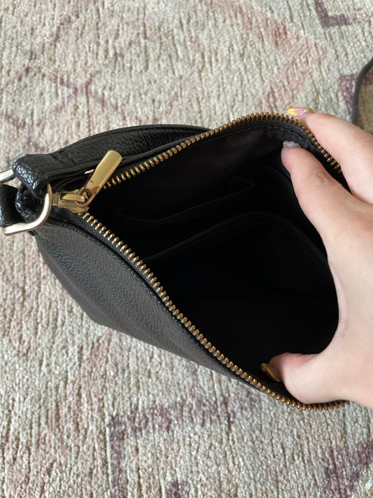 Basic Black Crossbody Bag | From the Rack | Grace Thrifts