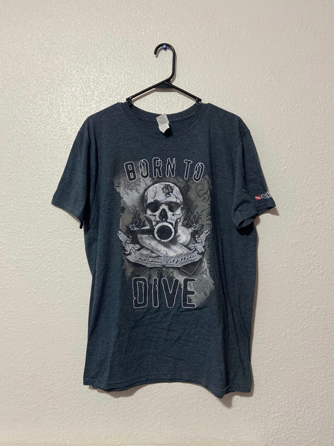 Born To Dive Graphic Tee | From the Rack | Grace Thrifts
