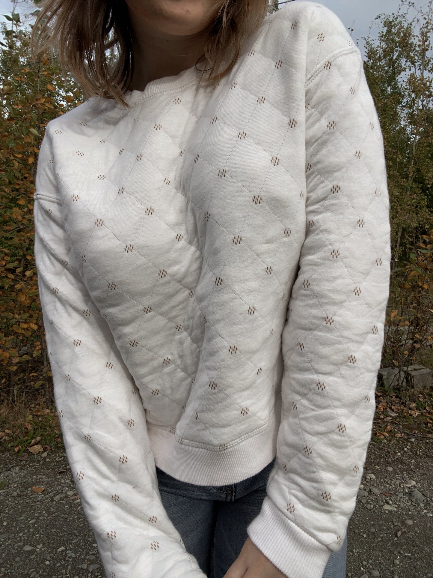 White Quilted Crewneck | From the Rack | Grace Thrifts | Curated Secondhand Styles | Located in Wasilla, AK