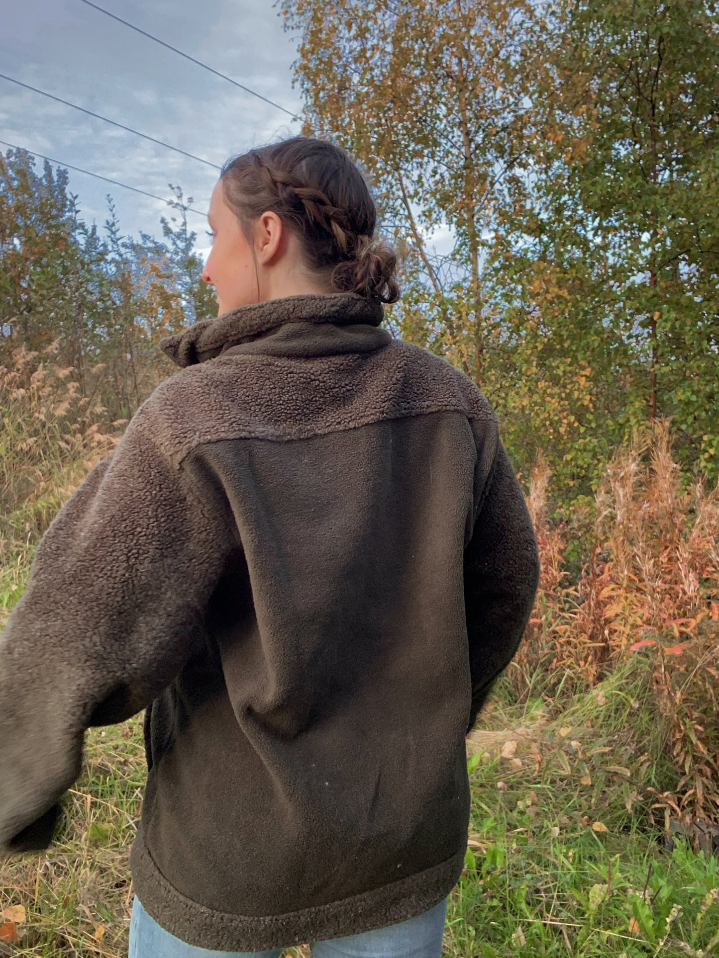 Alaskan Sherpa Zip Up Jacket | From the Rack | Grace Thrifts | Curated Secondhand Styles | Located in Wasilla, AK
