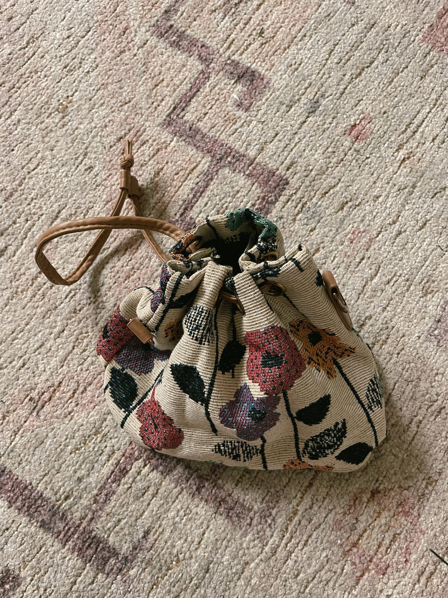 Beige Floral Drawstring Bag