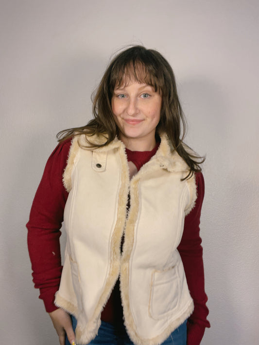 Y2K Cream Fur Vest | From the Rack | Grace Thrifts