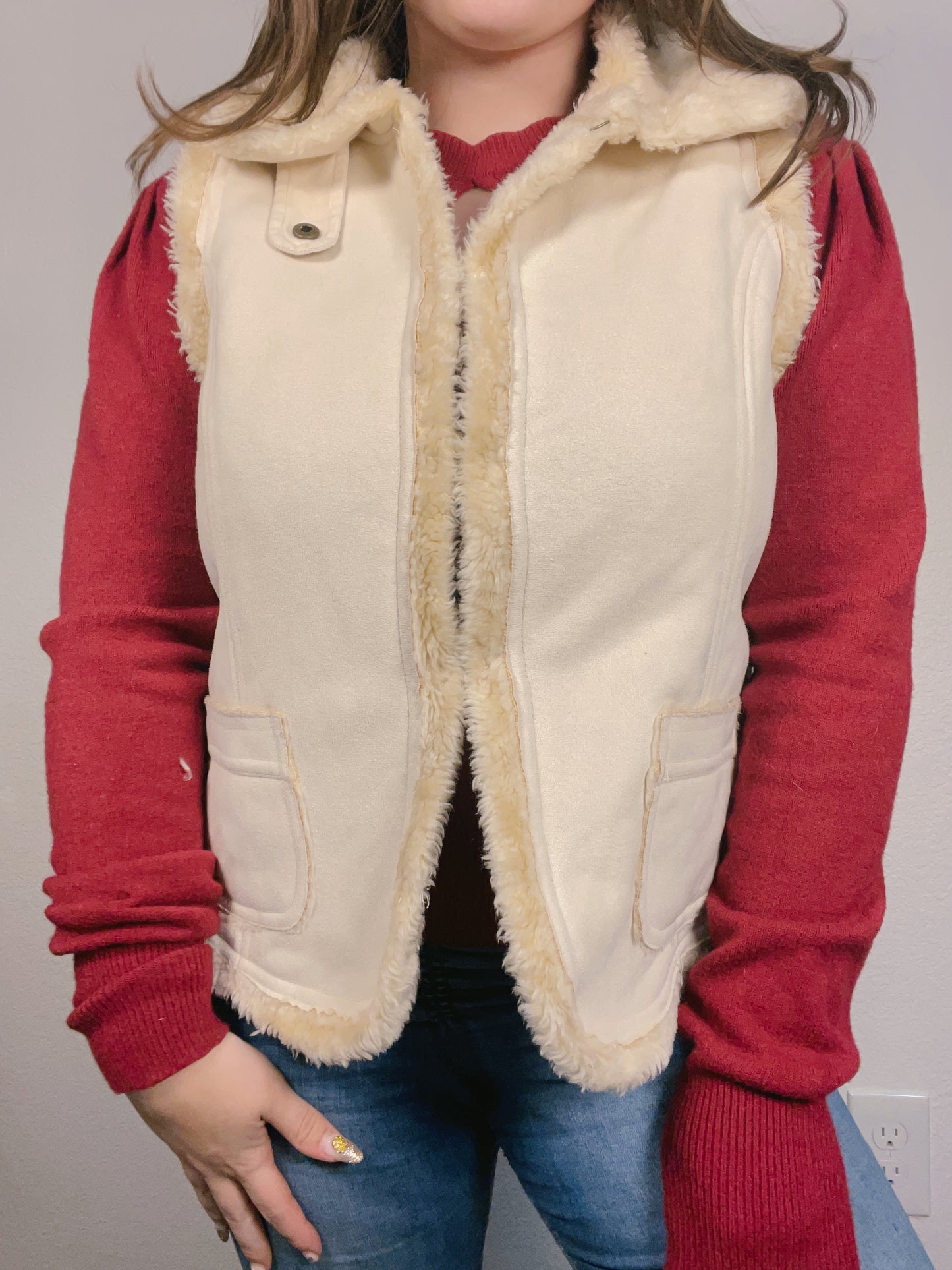 Y2K Cream Fur Vest | From the Rack | Grace Thrifts