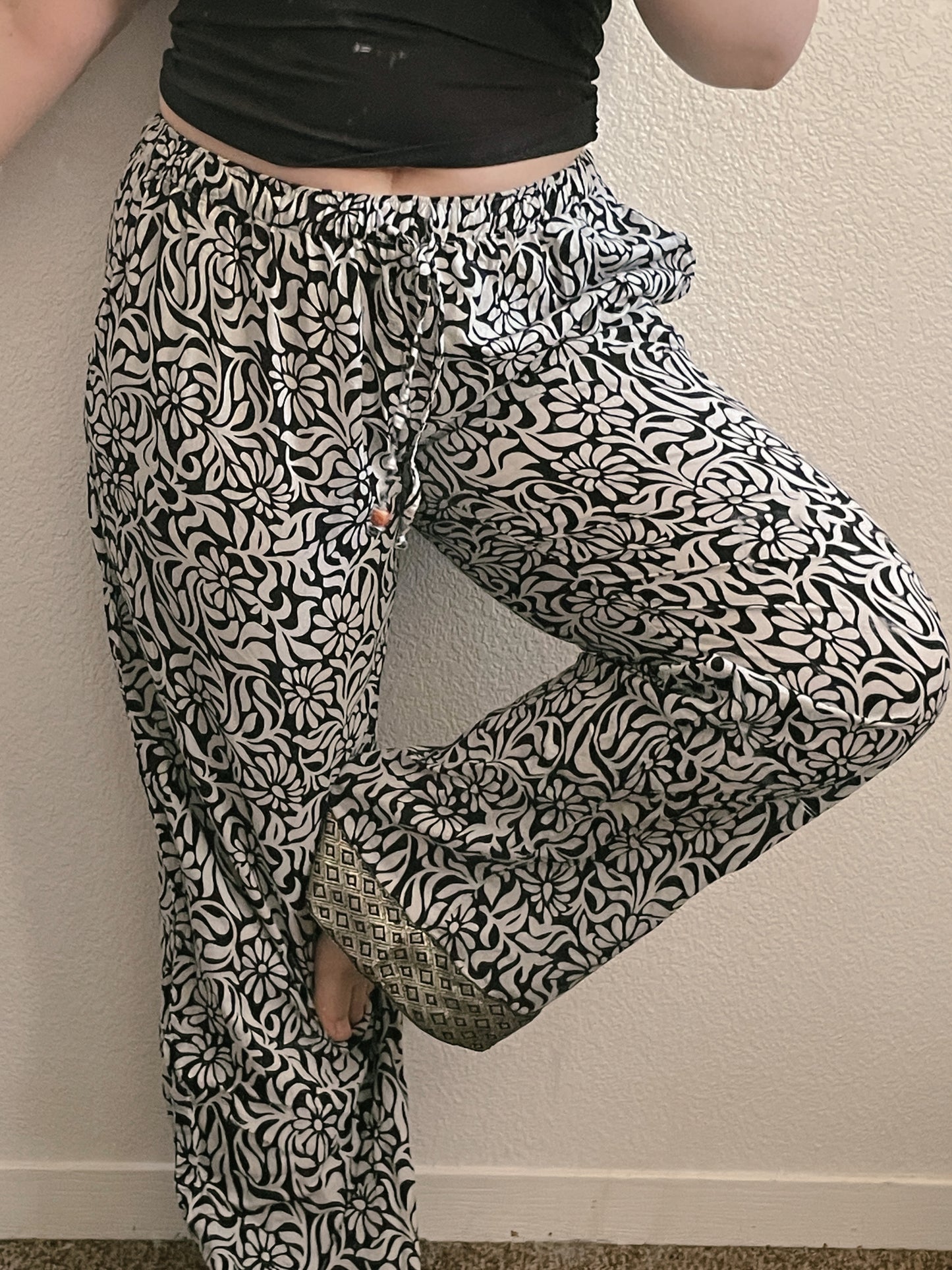 B&W Retro Floral Pants