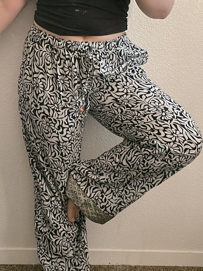 B&W Retro Floral Pants