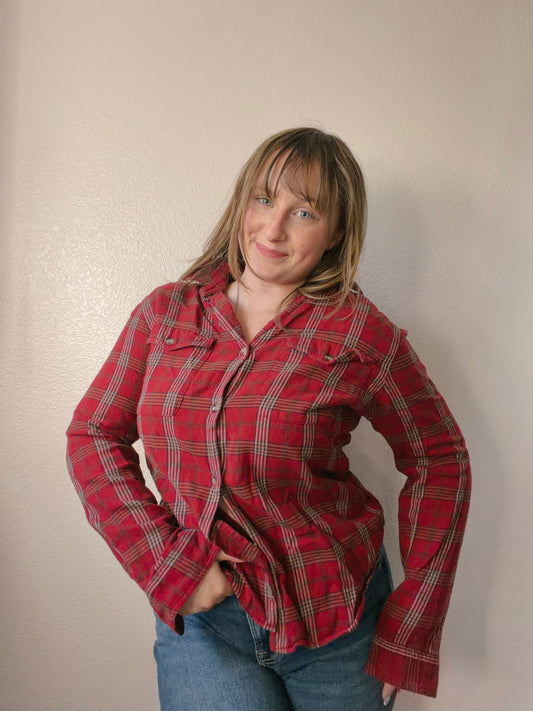 Red Honeycrisp Button Up Flannel