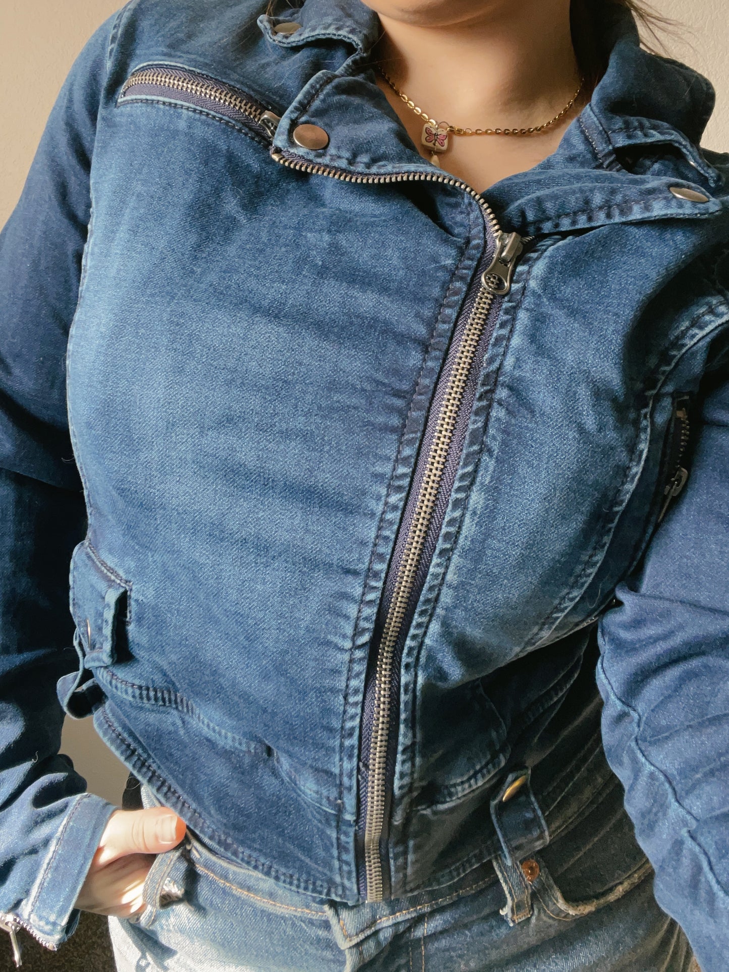 Dark Wash Cropped Denim Jacket