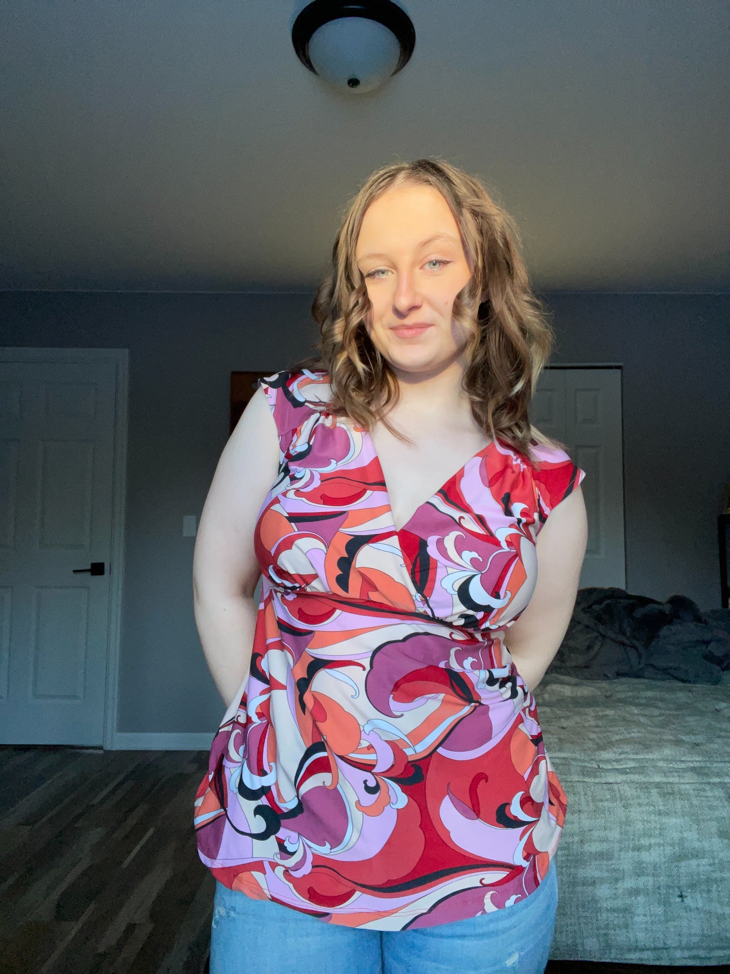Groovy V-Neck Top | From the Rack | Grace Thrifts