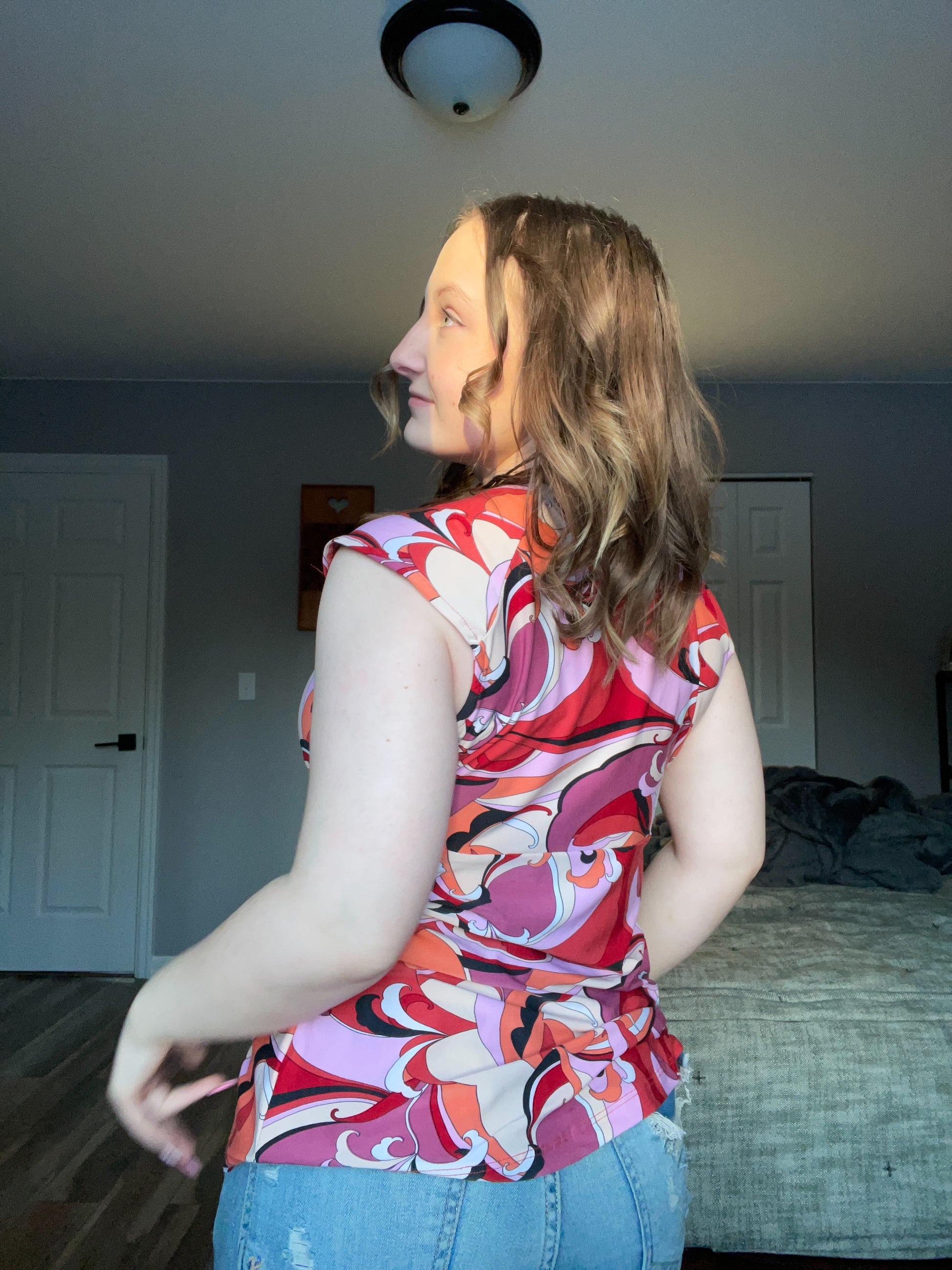 Groovy V-Neck Top | From the Rack | Grace Thrifts