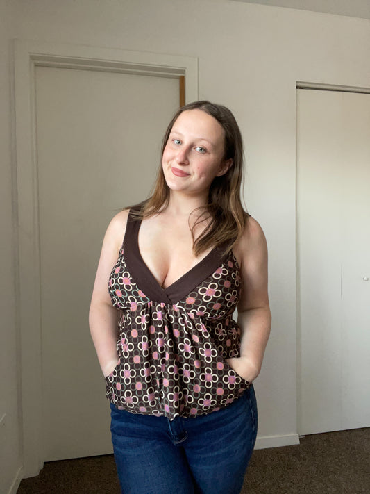 Trippy Daisy Tank Top | From the Rack | Grace Thrifts