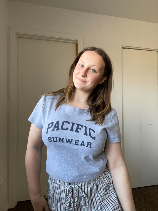 Pacific Sunwear Cropped Tee | From the Rack | Grace Thrifts 