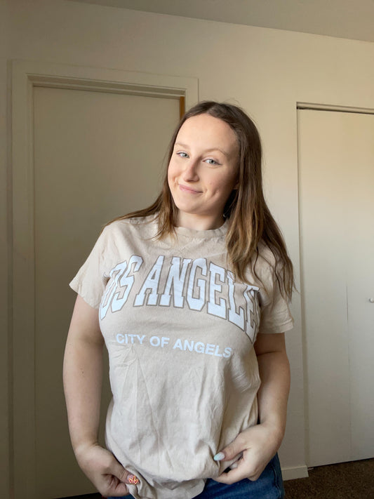 Beige Los Angeles Graphic Tee | From the Rack | Grace Thrifts