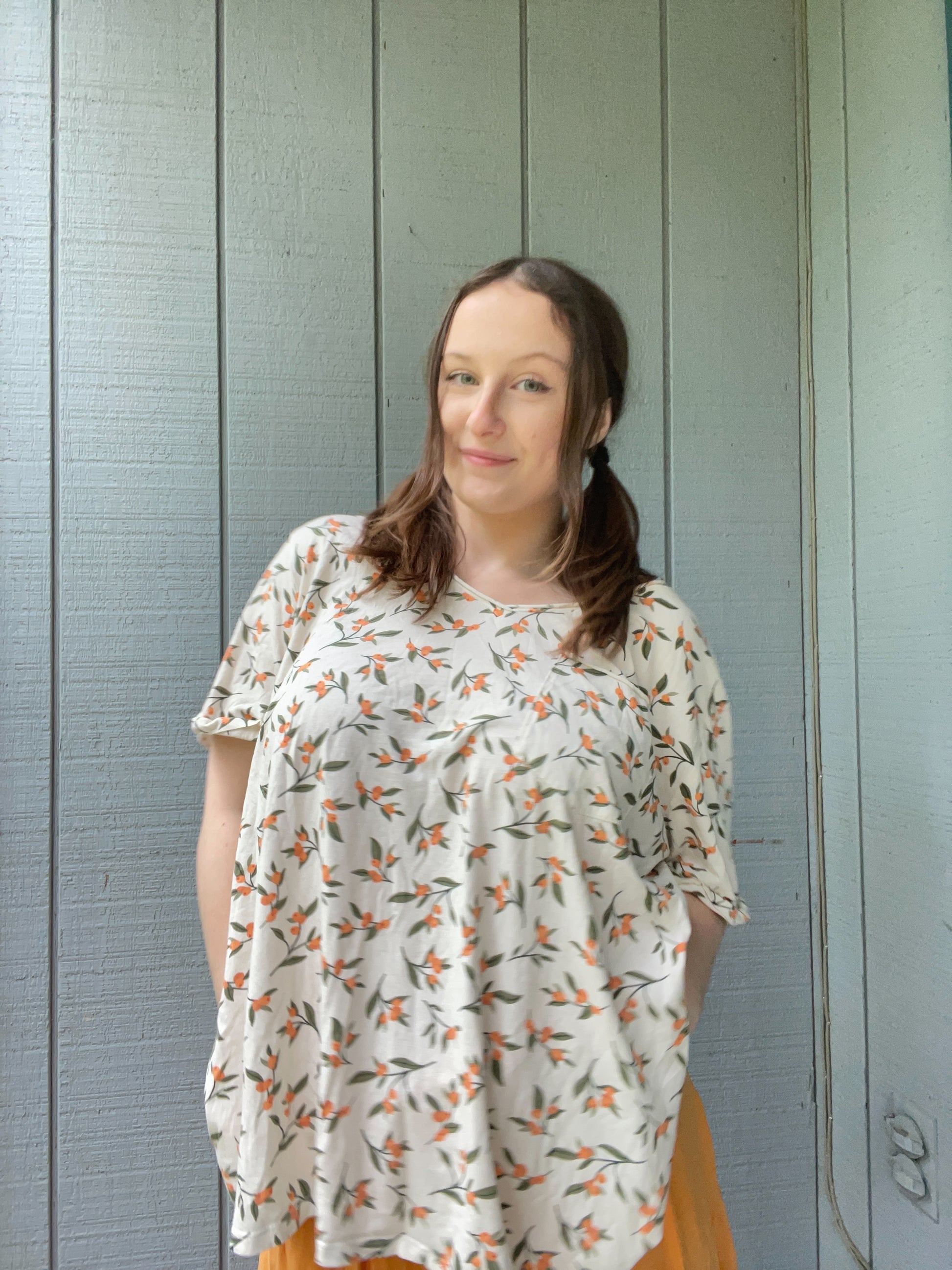 Orange Blossom Tee | From the Rack | Grace Thrifts