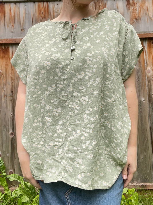 Sage Floral Button Up Blouse | From the Rack | Grace Thrifts
