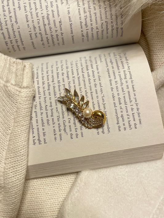 Vintage Gold Monet Brooch | From the Rack | Grace Thrifts