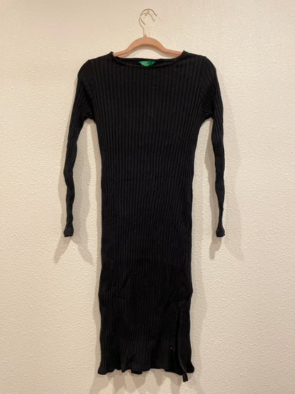 Black Ribbed Maxi Dress | From the Rack | Grace Thrifts