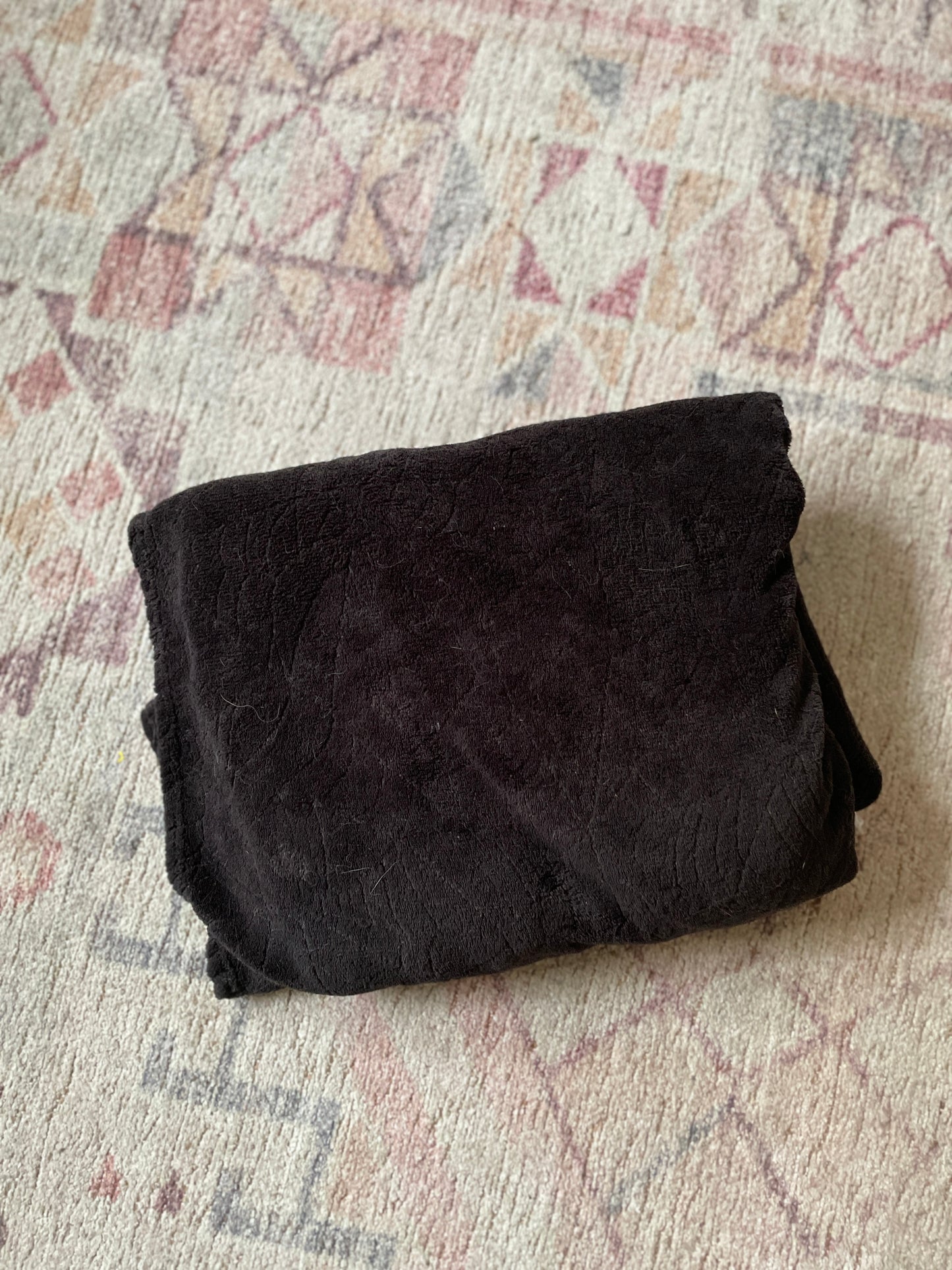 Black Throw Blanket | From the Rack | Grace Thrifts