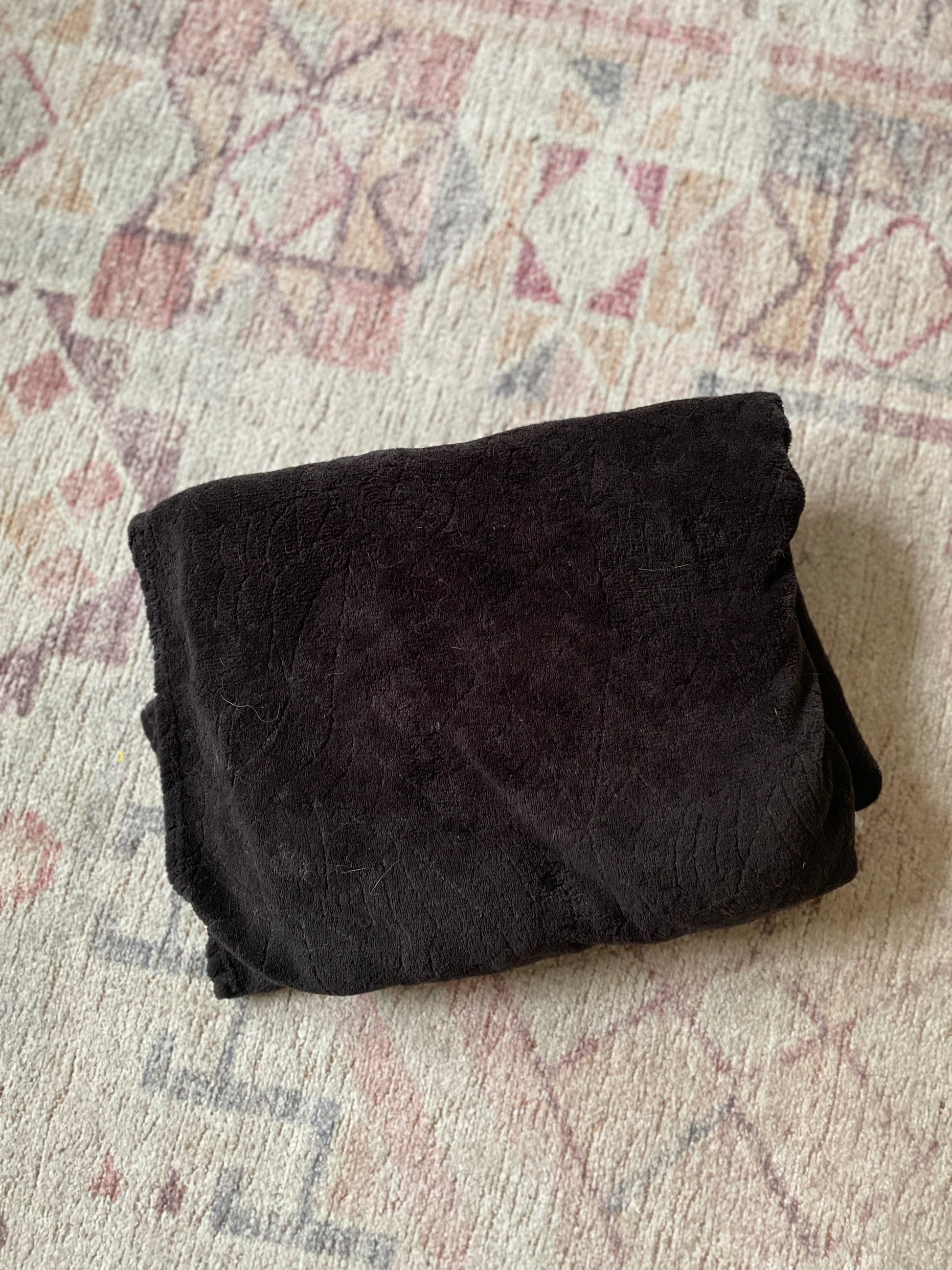Black Throw Blanket | From the Rack | Grace Thrifts