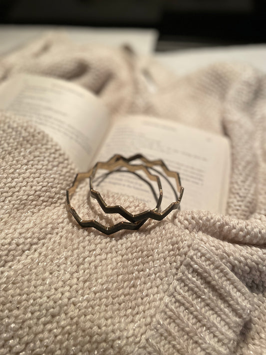 Black Chevron Cuff | From the Rack | Grace Thrifts