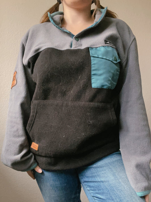 Teal Alaska Chicks Pullover | From the Rack | Grace Thrifts